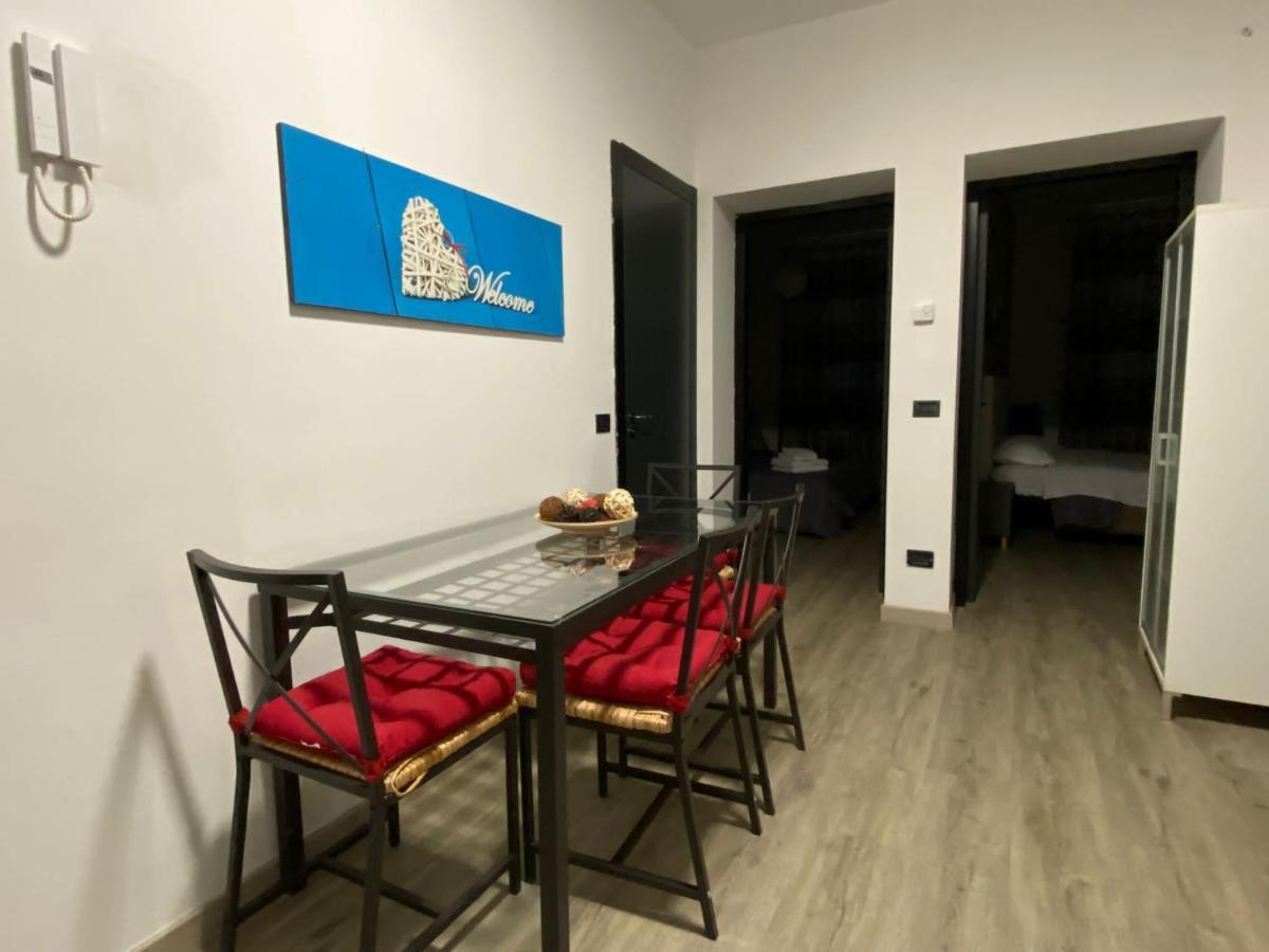 Trilocale In Piazza Duomo Apartment Milan Luaran gambar